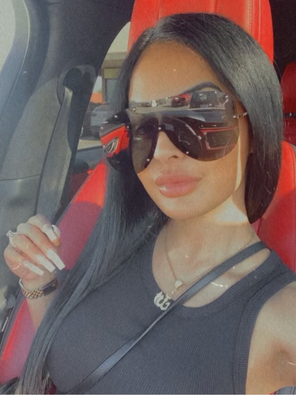 GUCCI SUNGLASSES - Picture 3 of 8